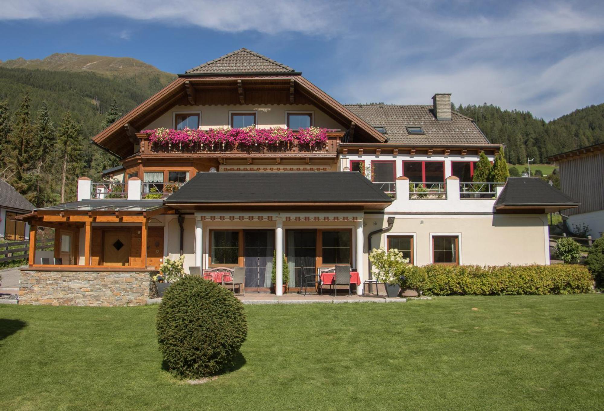 Lungau Apartment - Ferienwohnung Haus Esl Hintergoriach Экстерьер фото